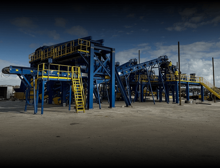 Where transport conveyors hand off