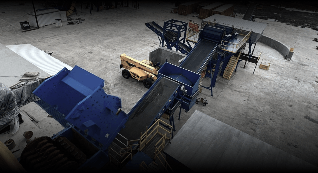 Where sorting conveyors fit in a recovery line